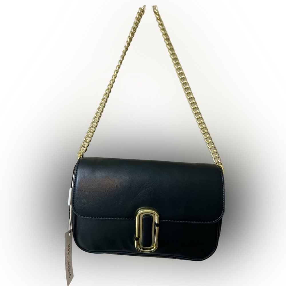 Marc Jacobs Black Shoulder Bag with Gold Chain - Picture 3 of 11